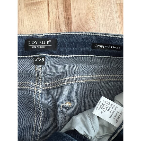 Judy Blue Cropped Boot Jeans Stretch Raw Step Hem Distressed Medium Wash 3/26 - Picture 4 of 9